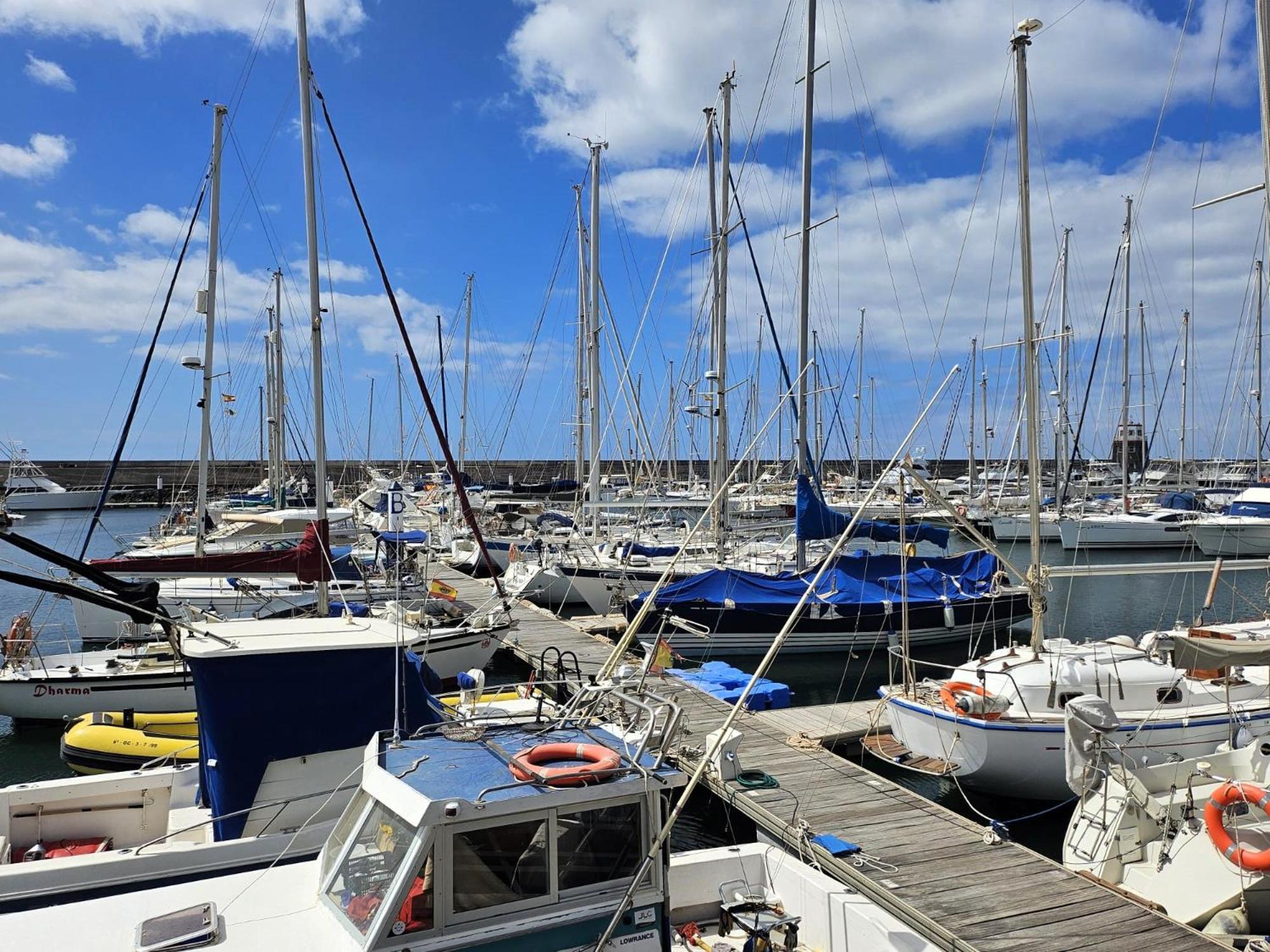 Apartmán Duplex Noray Vista A La Piscina Puerto Calero Exteriér fotografie